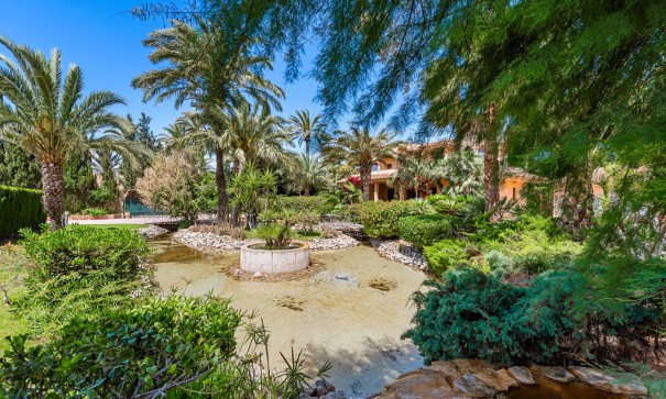 Återförsäljning - Fristående villa -
Elche - Elche/Elx