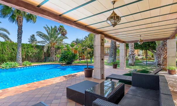 Återförsäljning - Fristående villa -
Elche - Elche/Elx