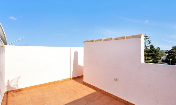 Återförsäljning - Radhus -
Torrevieja - Aguas nuevas 1