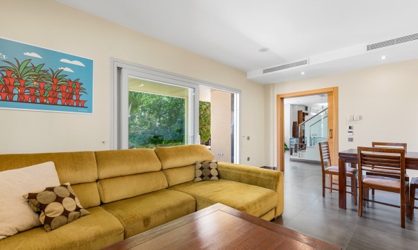 Sprzedaż - Willa wolnostojąca -
Elche - Elche/Elx