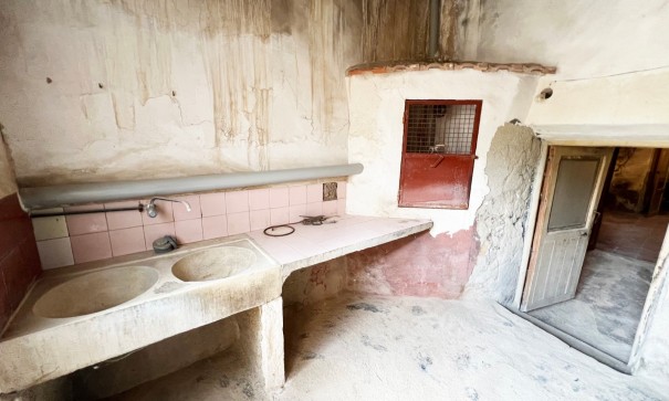 Sale - Town house -
Hondón de los Fráiles