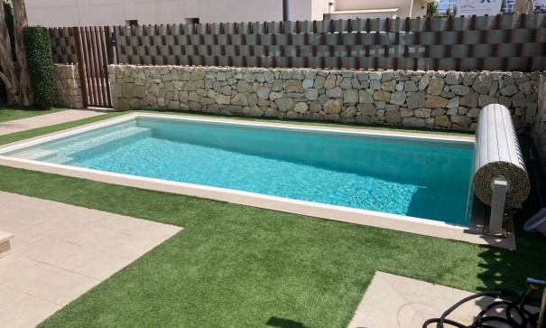 Återförsäljning - Villa i parhus -
Pilar de la Horadada