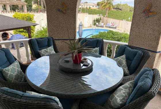 Revente - Villa Individuelle -
Algorfa