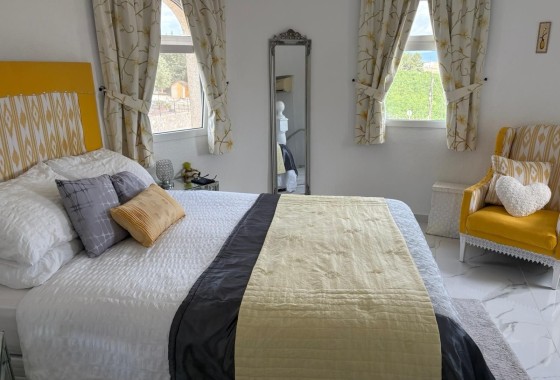 Revente - Villa Individuelle -
Algorfa