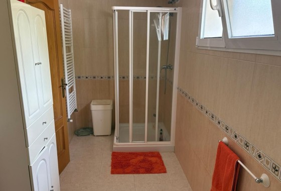 Revente - Villa Individuelle -
Algorfa