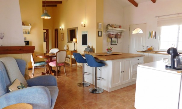 Herverkoop - Vrijstaande Villa -
Dolores