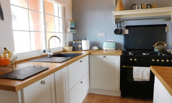 Herverkoop - Vrijstaande Villa -
Dolores