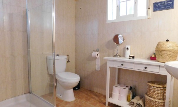 Herverkoop - Vrijstaande Villa -
Dolores