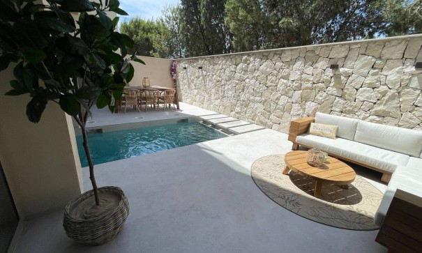 Venta - Casa de pueblo -
Formentera del Segura - 0