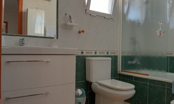 Återförsäljning - Fristående villa -
Pilar de la Horadada