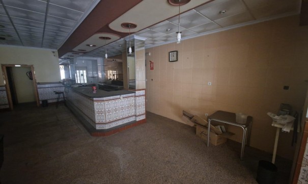 Sale - Commercial -
Torrevieja - Playa del cura