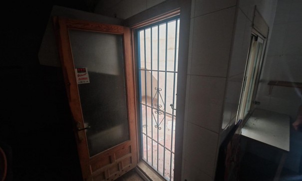 Sale - Commercial -
Torrevieja - Playa del cura