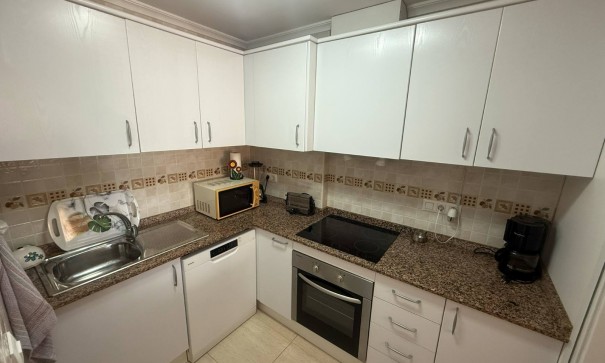 Sale - Apartment Flat -
Daya Nueva