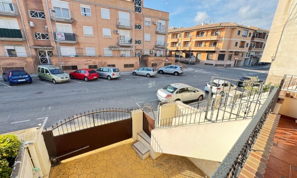 Återförsäljning - Radhus -
San Miguel de Salinas