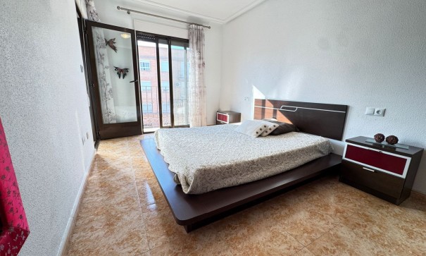 Återförsäljning - Radhus -
San Miguel de Salinas