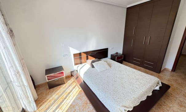 Återförsäljning - Radhus -
San Miguel de Salinas