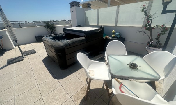 Resale - Wohnung Appartement -
Orihuela - Entre Naranjos - Vistabella