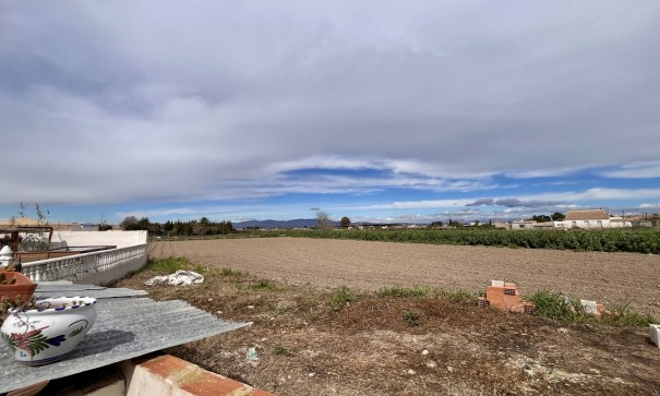 Återförsäljning - Finca lantlig egendom -
Dolores