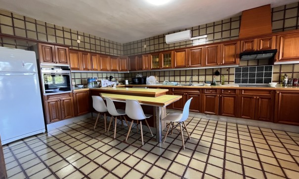 Sprzedaż - Willa wolnostojąca -
La Nucía