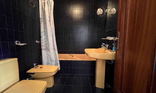 Sprzedaż - Willa wolnostojąca -
La Nucía