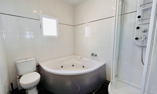 Revente - Villa Individuelle -
Villamartín