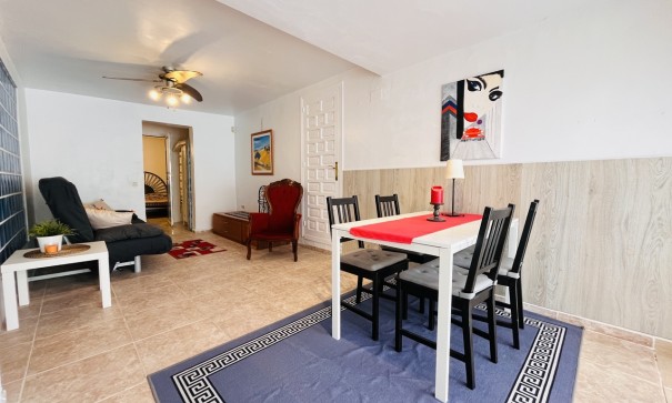 Revente - Villa Individuelle -
Villamartín