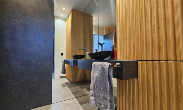 Venta - Chalet Independiente -
La Zenia