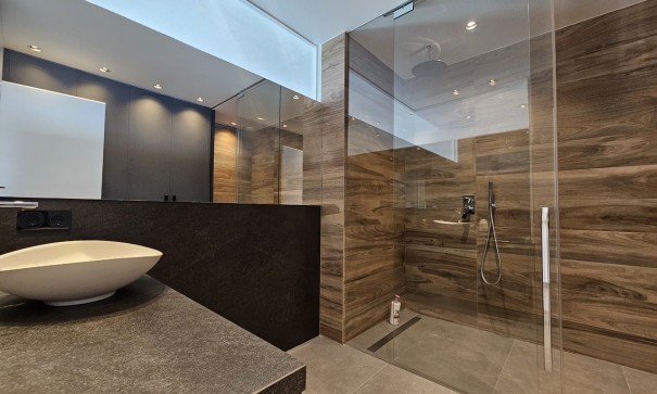 Venta - Chalet Independiente -
La Zenia