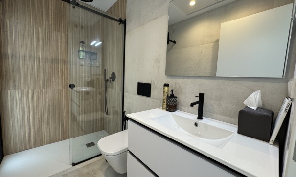 Sprzedaż - Apartament mieszkanie -
La Zenia