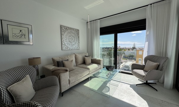 Herverkoop - Apartement Flat -
Playa Flamenca