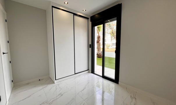 Resale - Wohnung Appartement -
Playa Flamenca