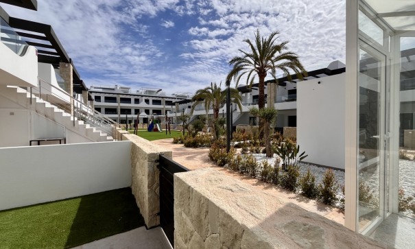 Resale - Wohnung Appartement -
Playa Flamenca
