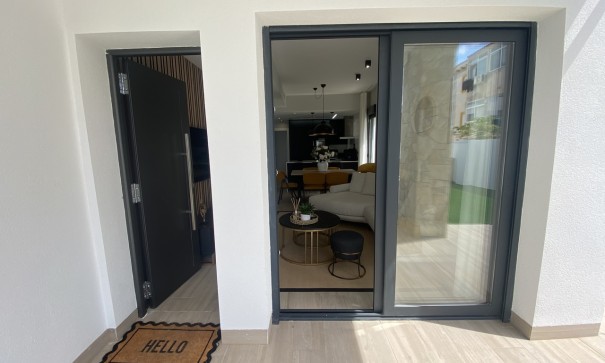 Sprzedaż - Apartament mieszkanie -
Playa Flamenca