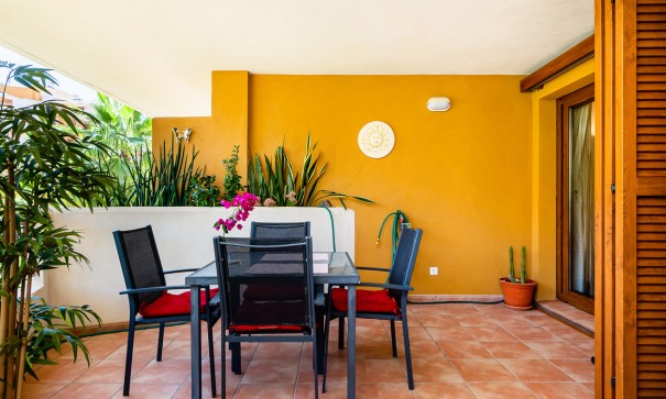 Venta - Apartamento piso -
Punta Prima