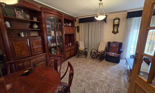 Venta - Apartamento piso -
SAX