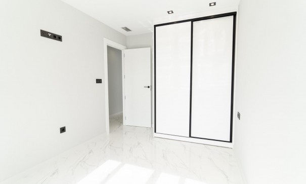 Obra Nueva - Chalet Independiente -
Orihuela Costa - Punta Prima