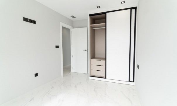 Obra Nueva - Chalet Independiente -
Orihuela Costa - Punta Prima