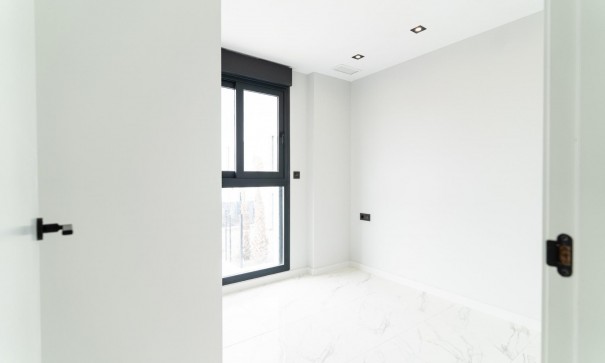 Obra Nueva - Chalet Independiente -
Orihuela Costa - Punta Prima