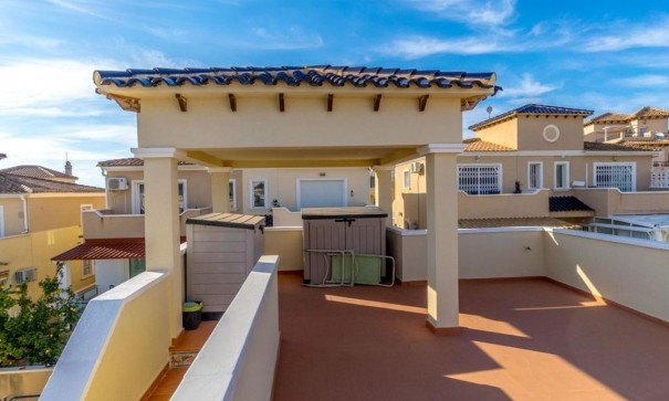 Herverkoop - Vrijstaande Villa -
Orihuela Costa - Villamartín