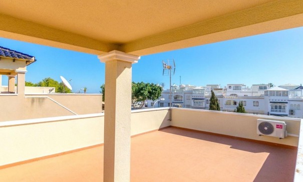 Herverkoop - Vrijstaande Villa -
Orihuela Costa - Villamartín