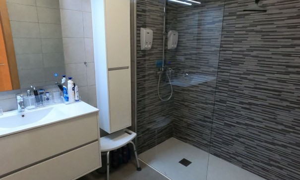 Återförsäljning - Fristående villa -
Algorfa - La Finca Golf