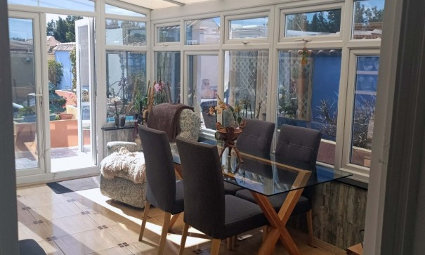 Återförsäljning - Fristående villa -
Orihuela - La Florida