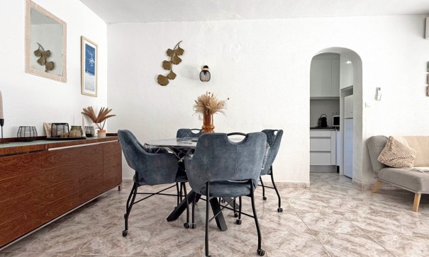 Återförsäljning - Lägenhet lägenhet -
Torrevieja - Torrelamata - La Mata