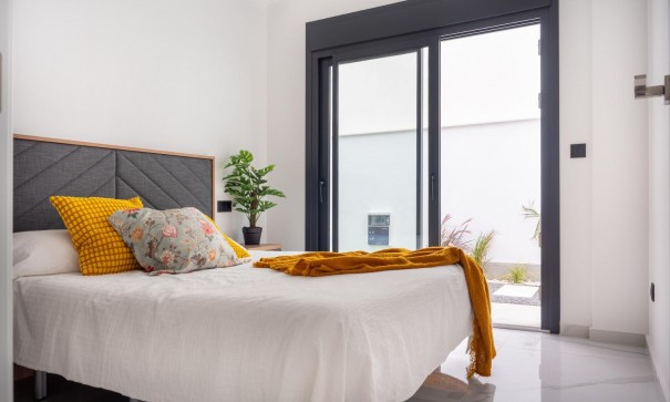 Nowa konstrukcja - Willa wolnostojąca -
San Pedro del Pinatar - San Pedro de Pinatar