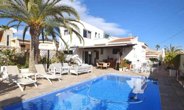 Resale - Freistehende Villa -
Ciudad Quesada - Rojales - Ciudad Quesada