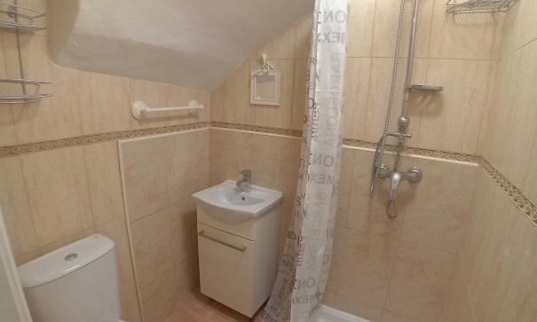 Sale - Town house -
Algorfa