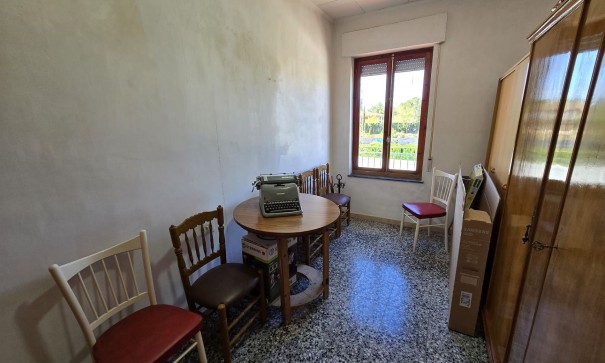 Resale - Freistehende Villa -
Monóvar