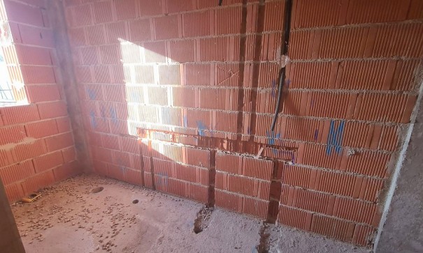 Obra Nueva - Casa de pueblo -
Salinas