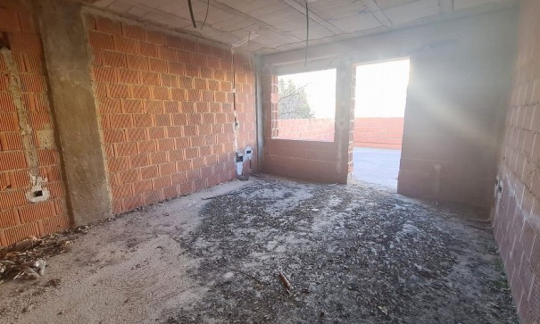 Obra Nueva - Casa de pueblo -
Salinas