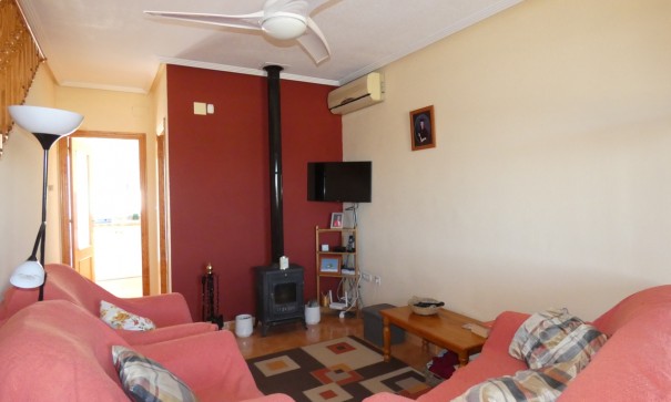 Sale - Town house -
Algorfa